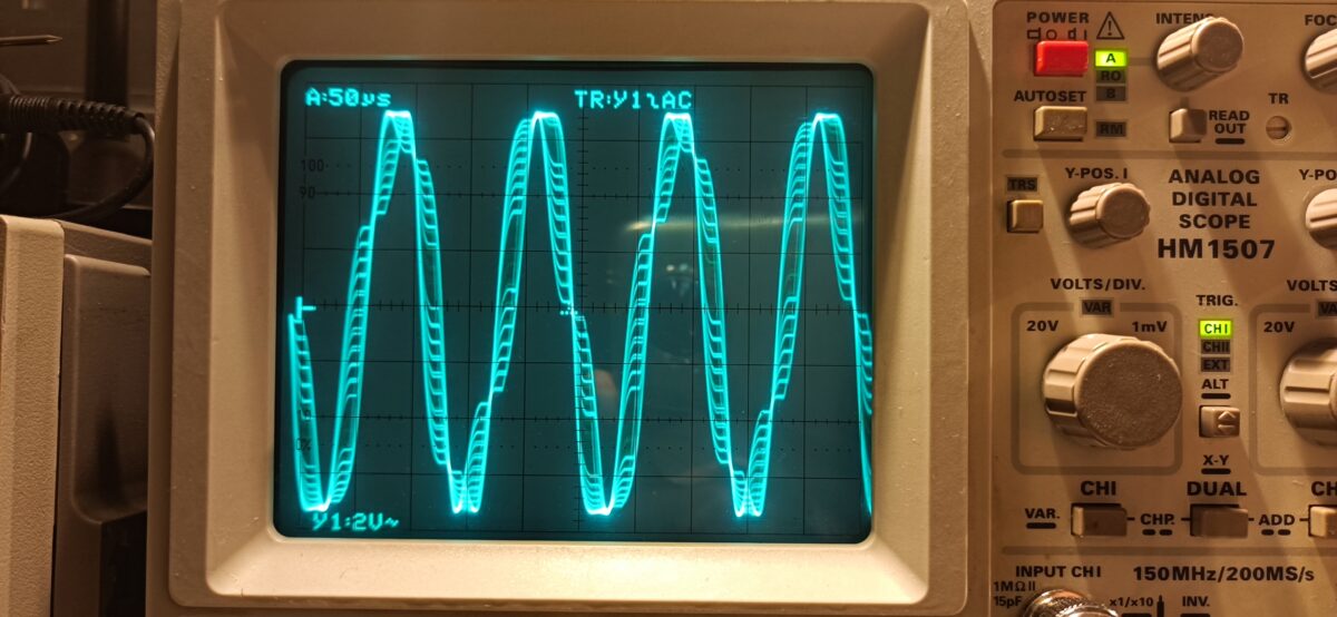 Playing with the oscilloscope